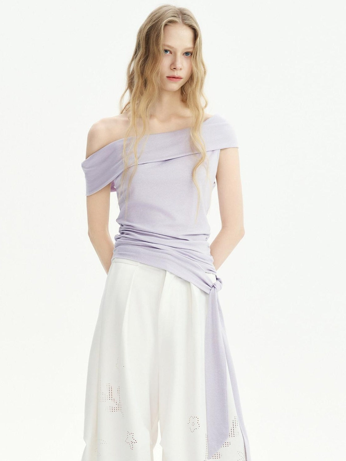 OuttheBlue Lyocell Linen Patch Slim Boatneck Cross Print Lilac Short Sleeve T-Shirts