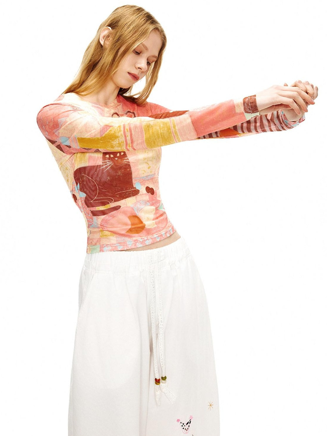 OuttheBlue Mesh Fruit Print Cropped Slim Casual Round Neck Women Long Sleeve T-Shirts