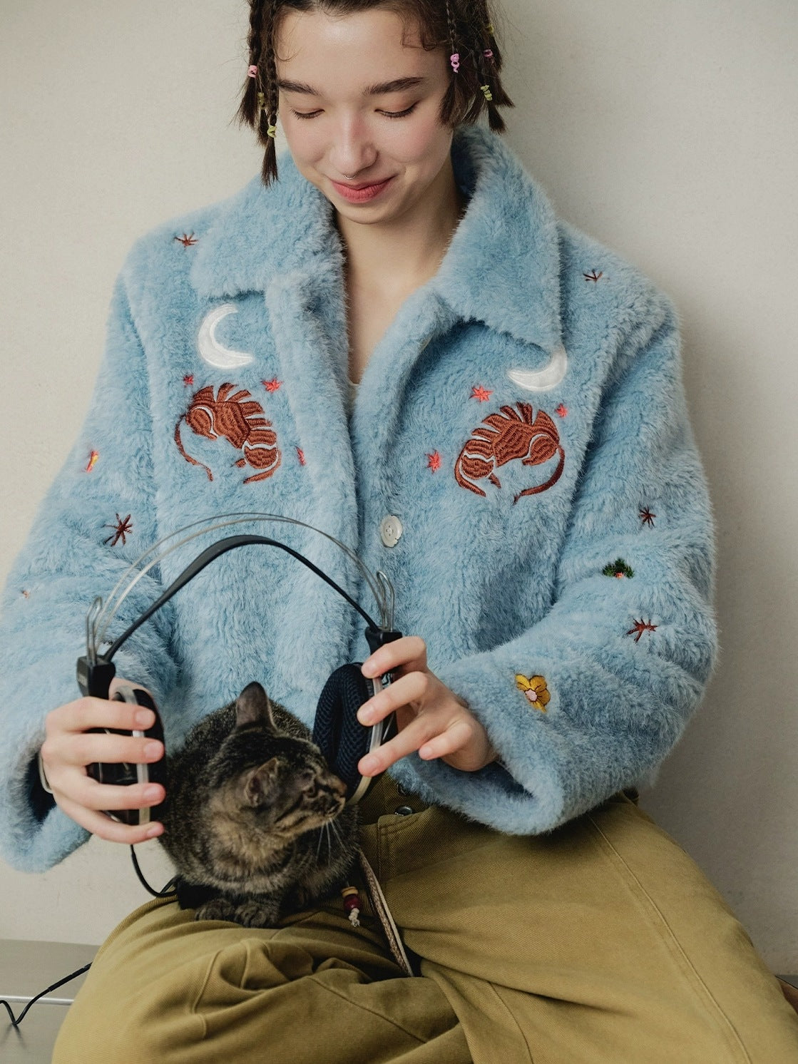 OuttheBlue Padded Casual Slim Notched Collar Embroidered Light Blue Polyester Women Jacket