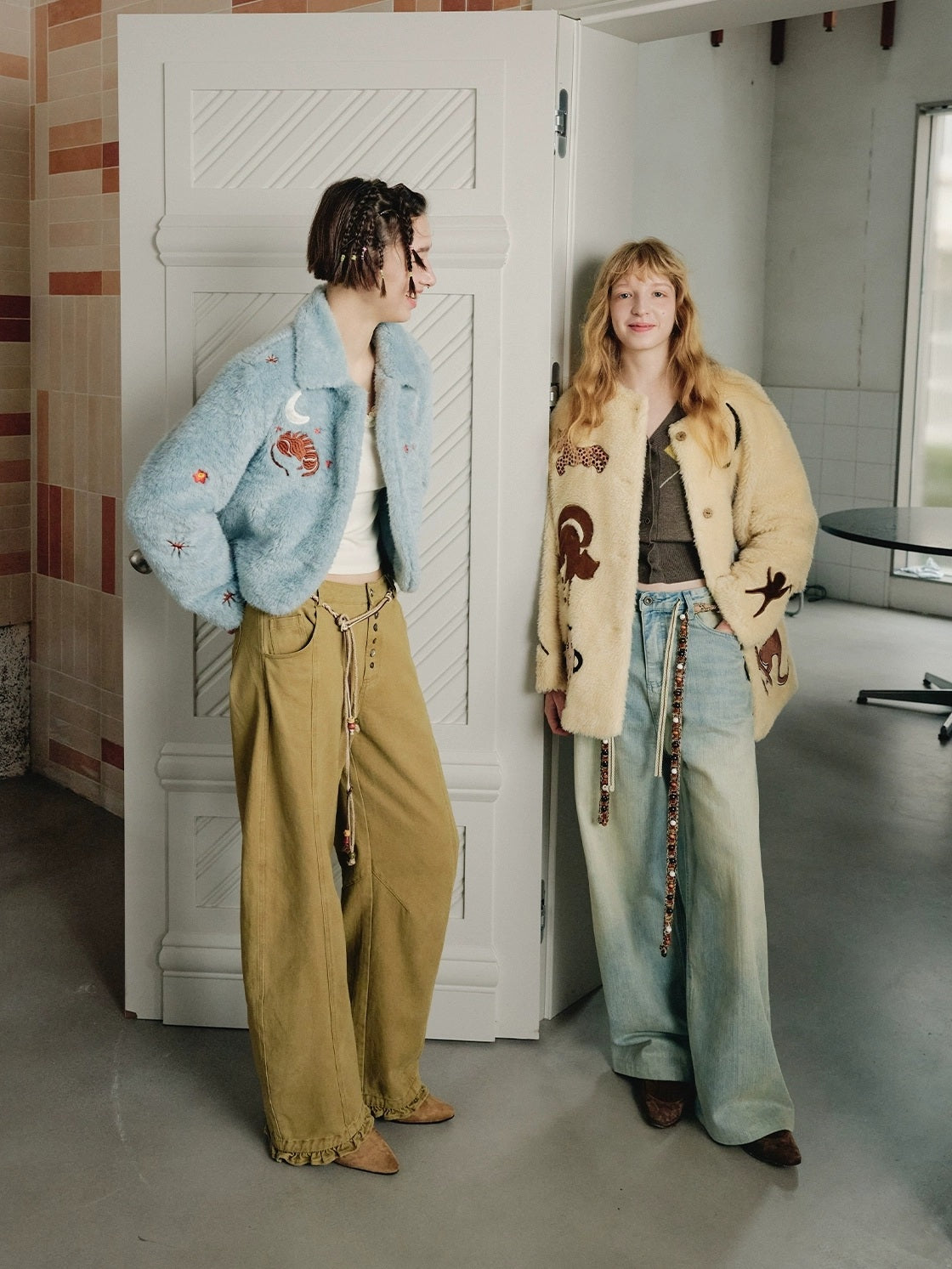 OuttheBlue Padded Casual Slim Notched Collar Embroidered Light Blue Polyester Women Jacket