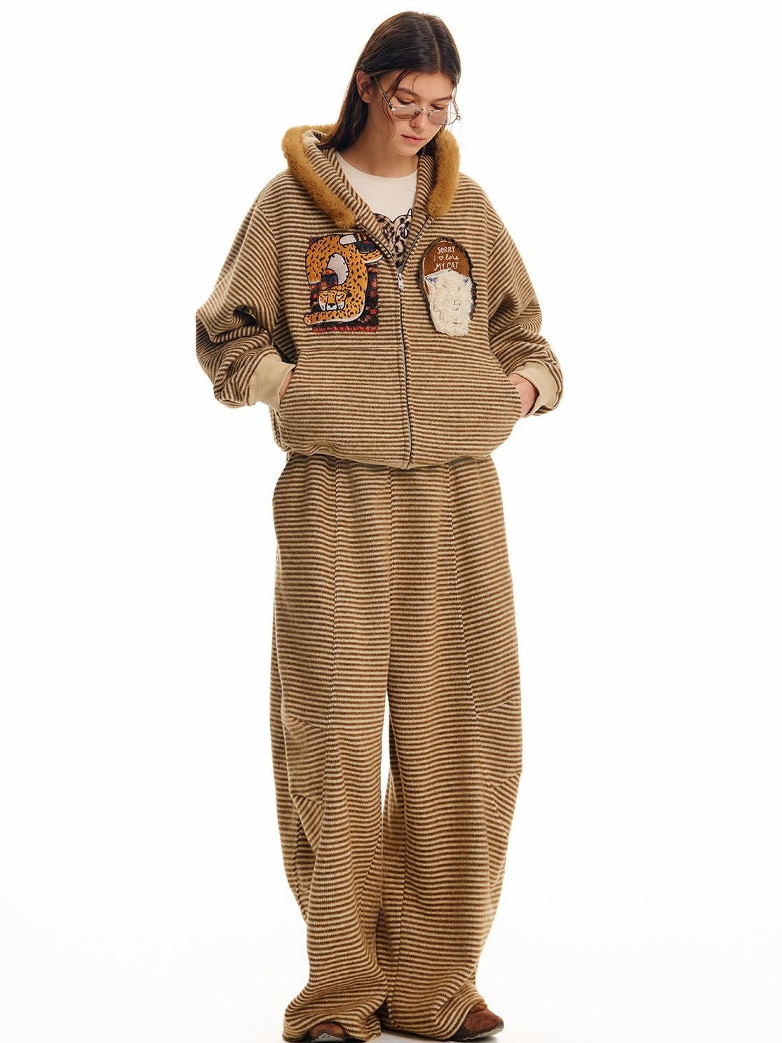 OuttheBlue Retro Striped Cat Patch Embroidered Faux Fur Trim Women&