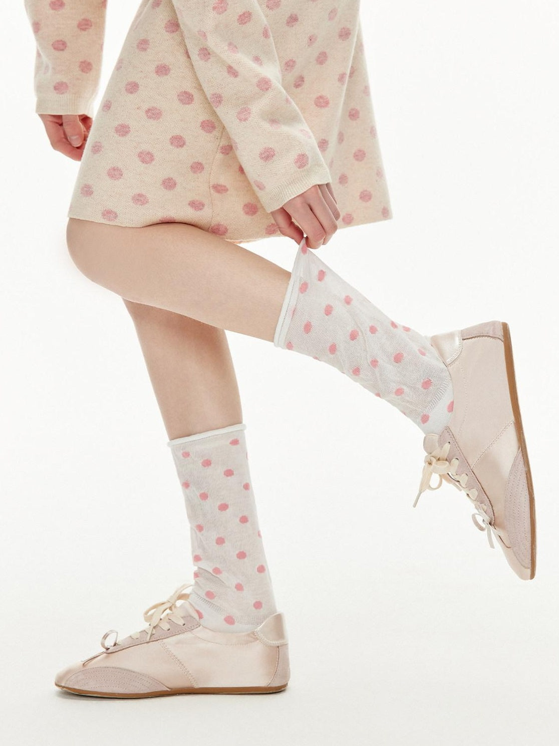 OuttheBlue Soft Cotton Blend Unique Polka Dot Women Ankle Crew Fashion Socks