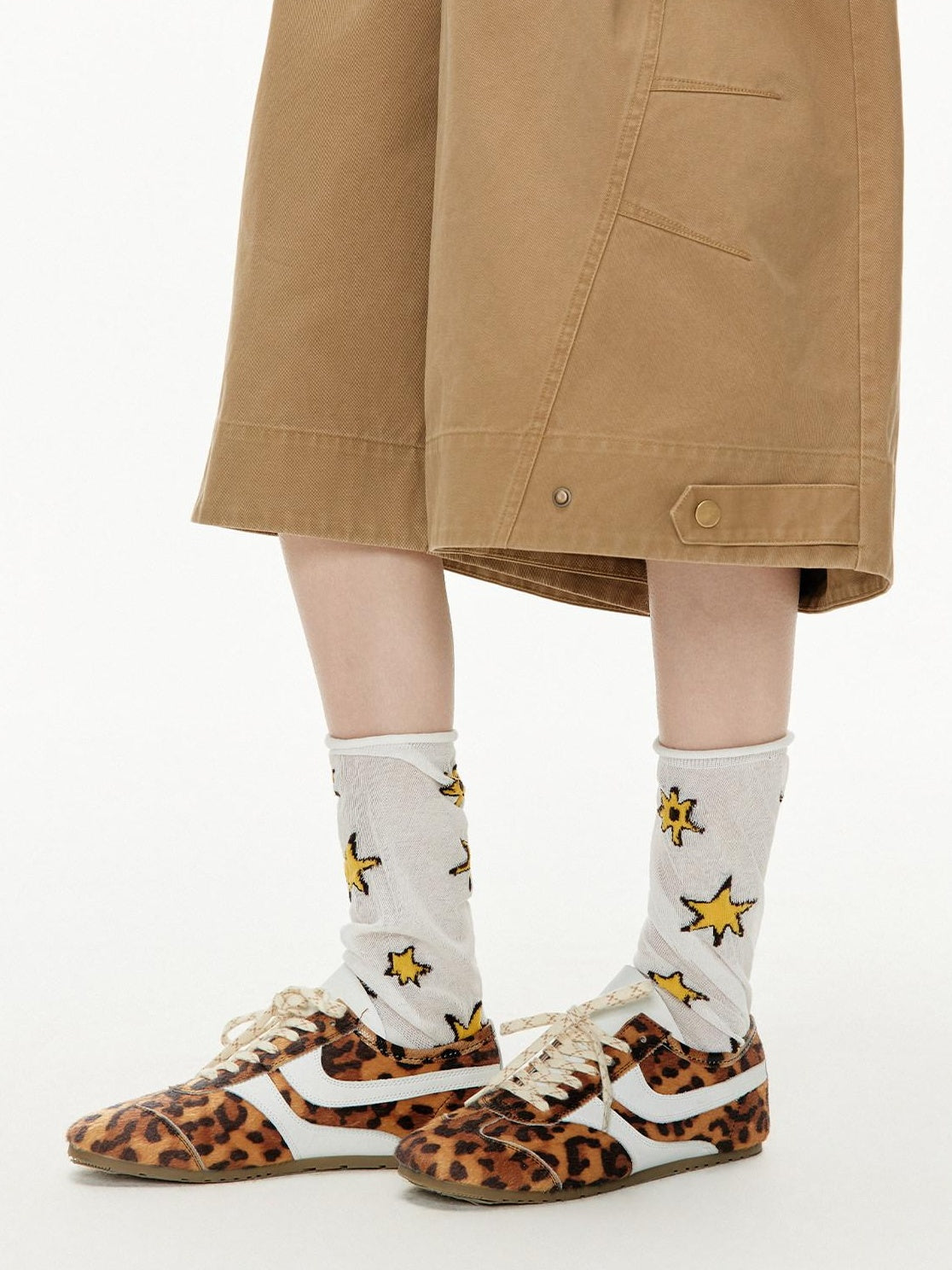 OuttheBlue Soft Cotton Blend Unique Polka Dot Women Ankle Crew Fashion Socks