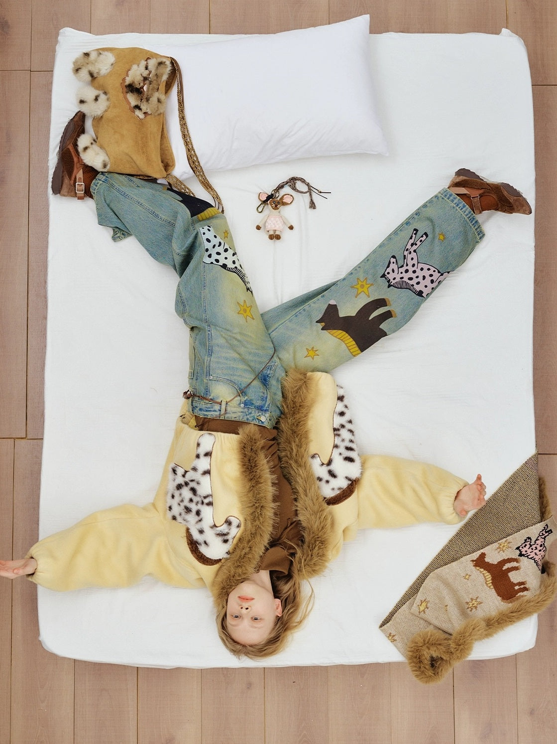 OuttheBlue Soft Cotton Stretch Natural Waist Wide Leg Vintage Wash Animal Print Women Jeans