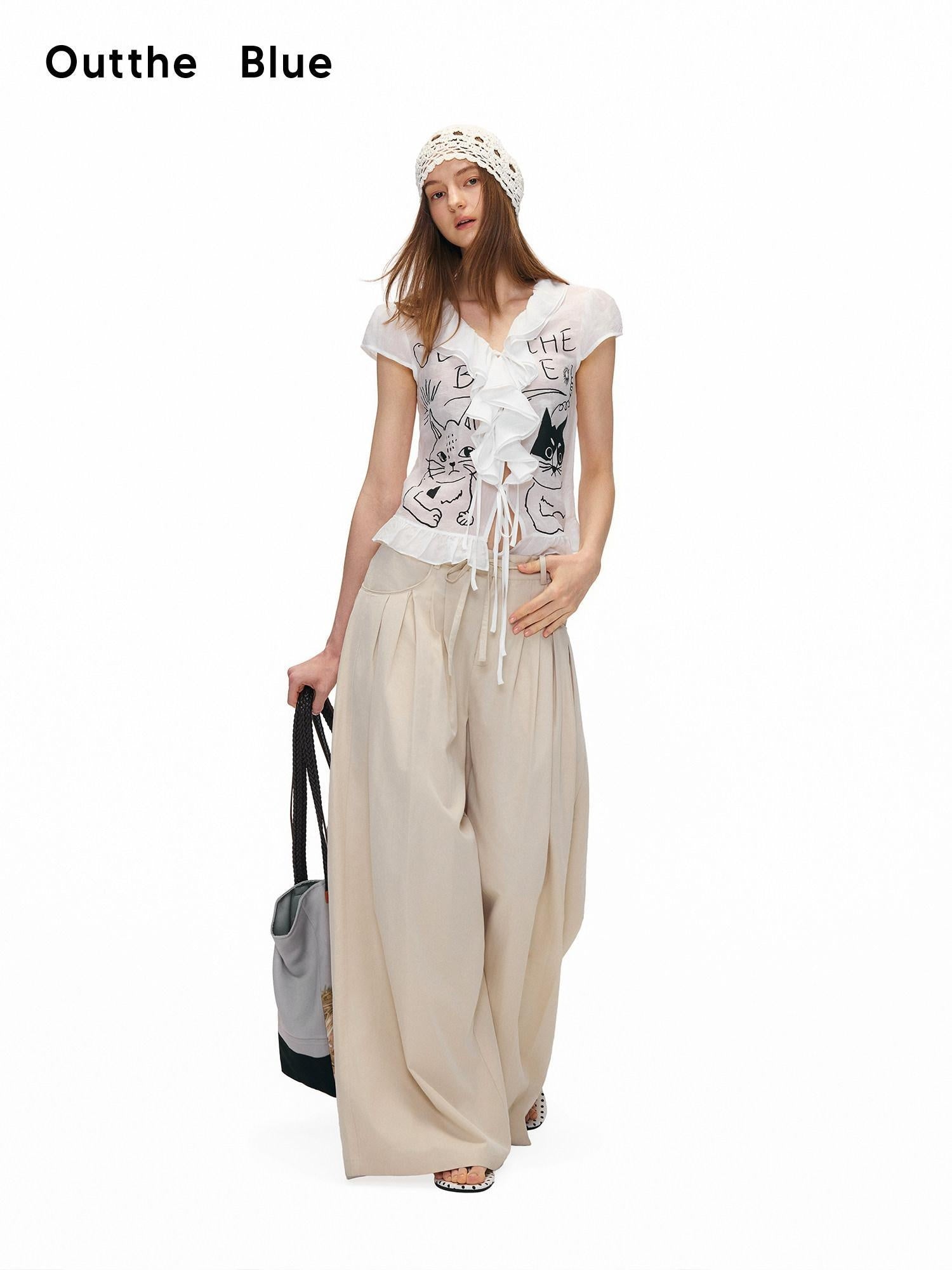 OuttheBlue Soft Lyocell Animal Print V-neck Loose Cropped Sweet Style Women Blouses