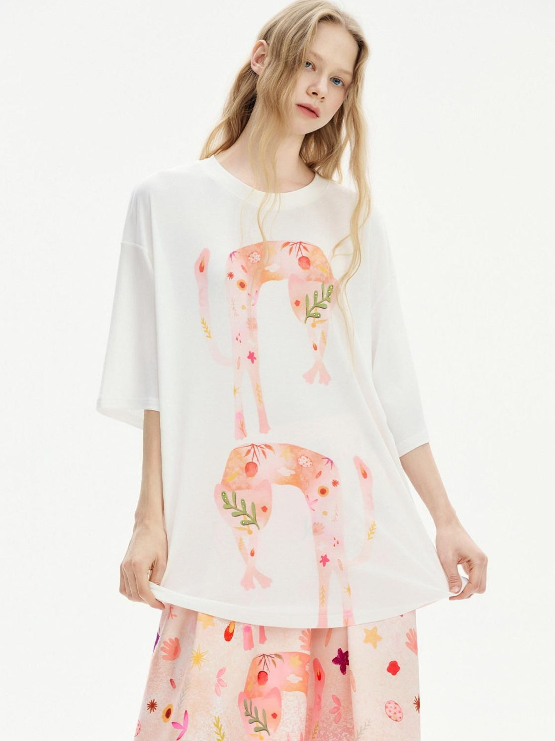 OuttheBlue Soft Tencel Round Neck Two Piece White Tee Pink Orange Skirt Top &amp; Skirt Sets