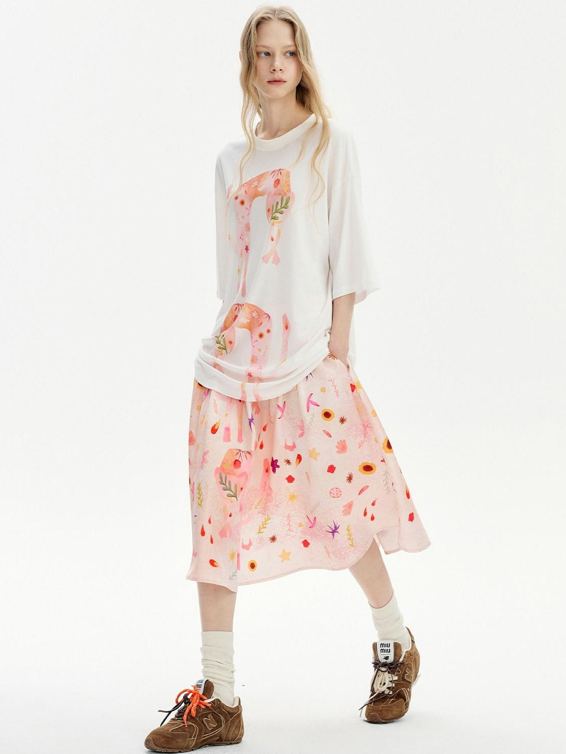 OuttheBlue Soft Tencel Round Neck Two Piece White Tee Pink Orange Skirt Top &amp; Skirt Sets