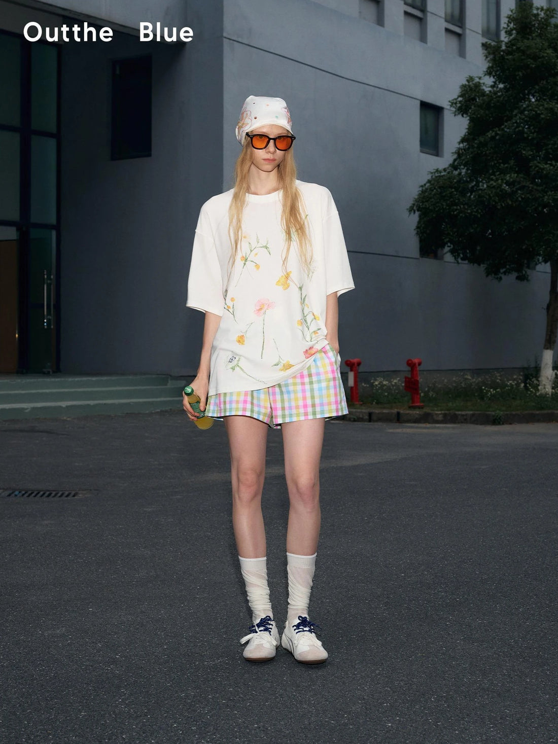 OuttheBlue Summer White Floral T-shirt