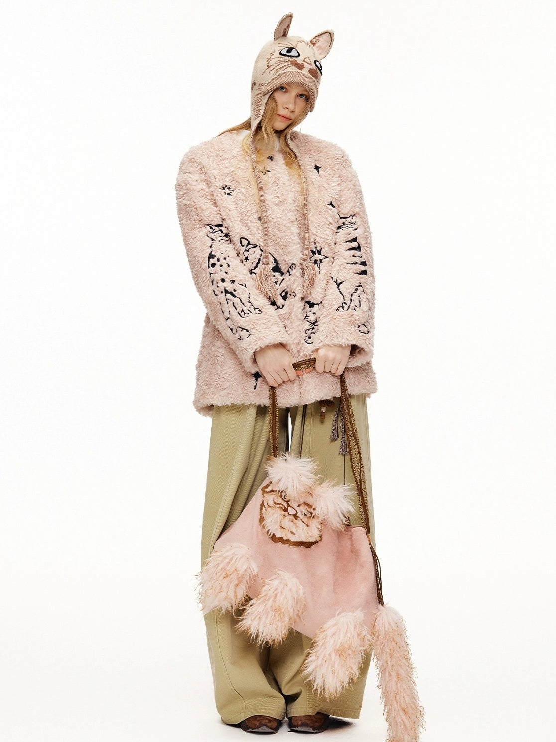 OuttheBlue Thick Cotton Padded Embroidered Sweet Loose Fit Round Neck Dirty Pink Jacket