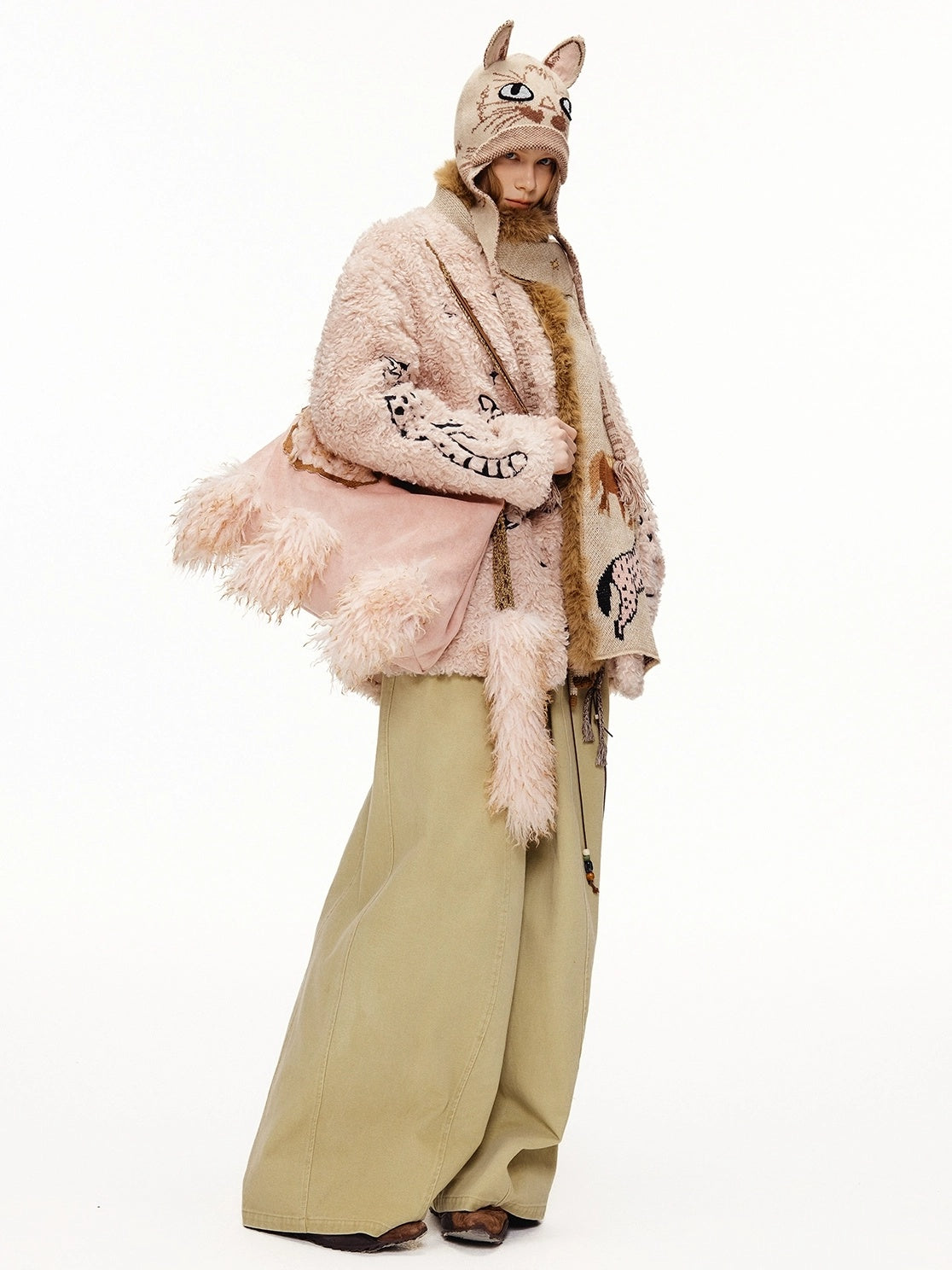 OuttheBlue Thick Cotton Padded Embroidered Sweet Loose Fit Round Neck Dirty Pink Jacket