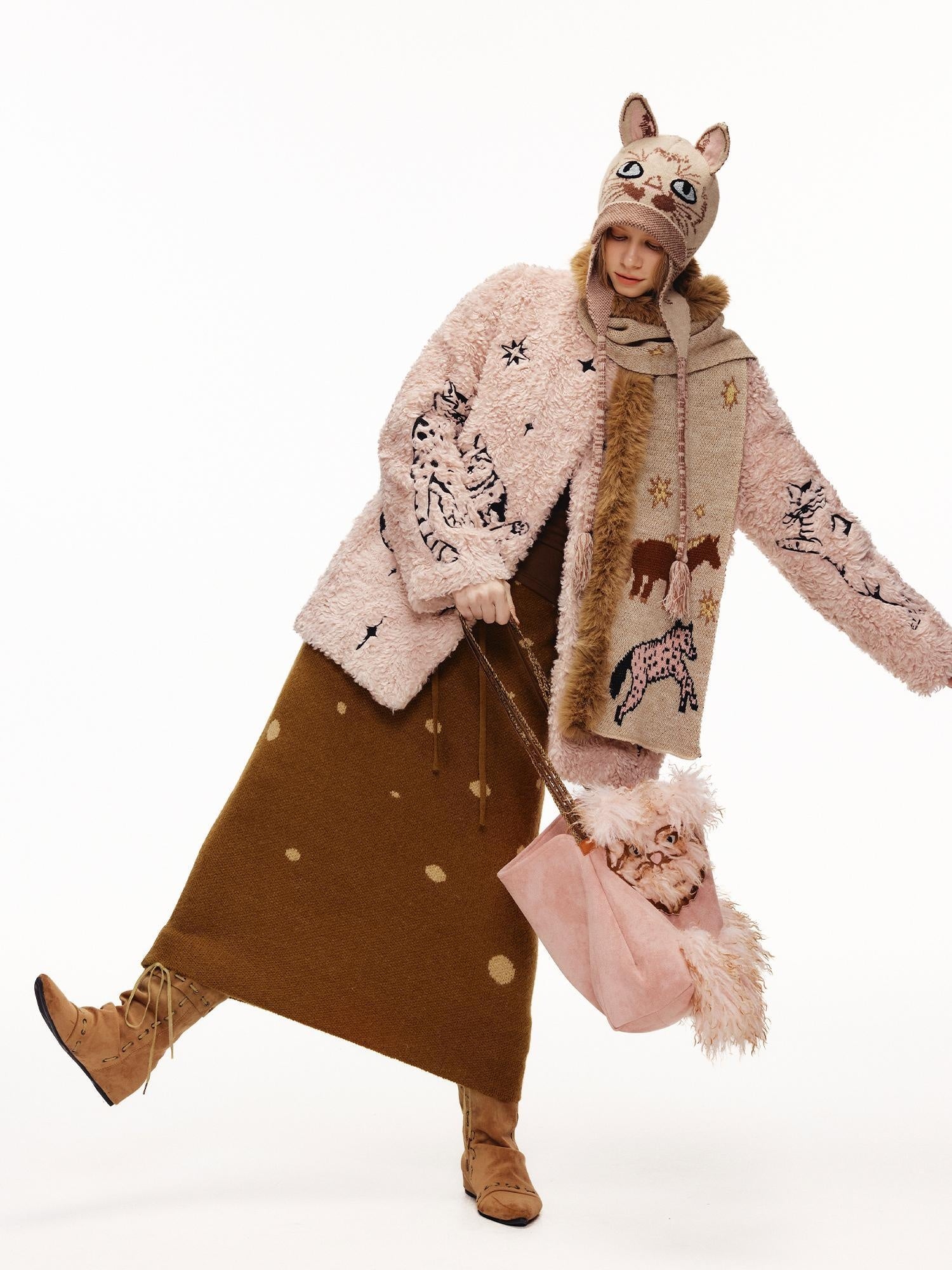 OuttheBlue Thick Cotton Padded Embroidered Sweet Loose Fit Round Neck Dirty Pink Jacket