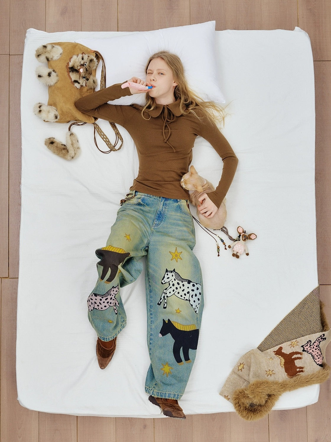 OuttheBlue Thick Cotton Padded Embroidered Sweet Loose Fit Round Neck Dirty Pink Jacket