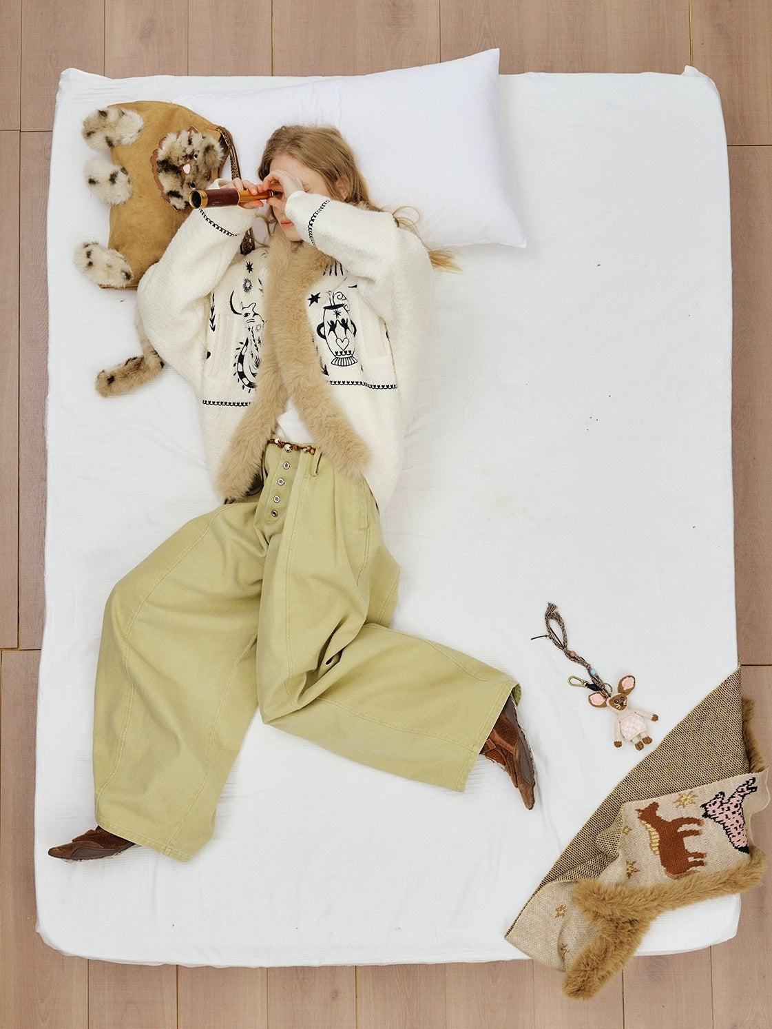 OuttheBlue Thick Wool Blend Commuter Relaxed Fit Boat Neck Women Moonlight White Jacket