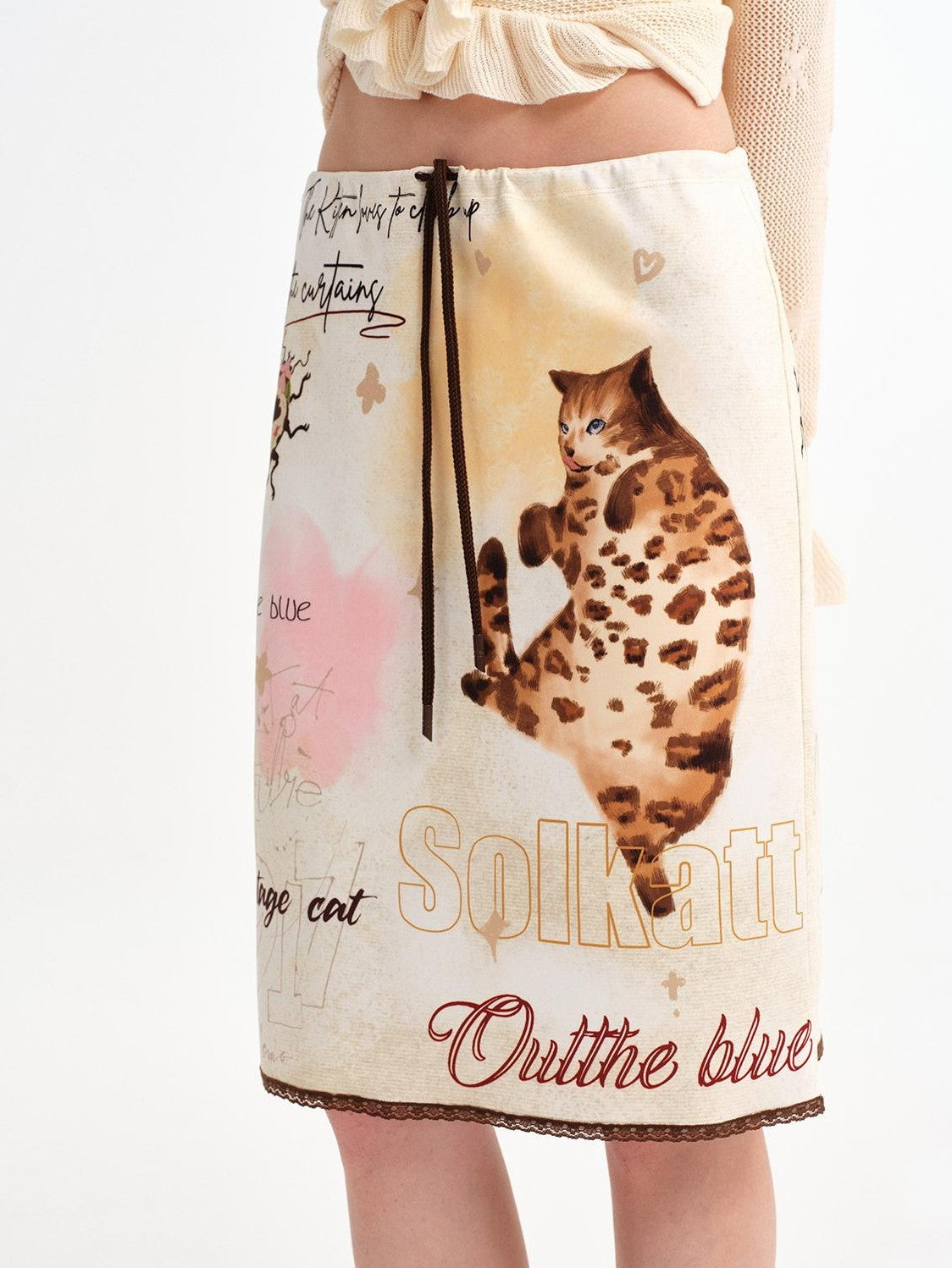 OuttheBlue Vintage Hand Painted Leopard Cat Print Women&
