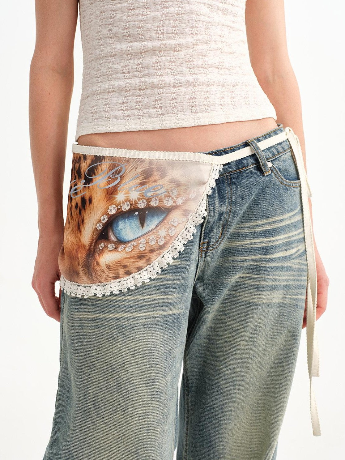 OuttheBlue Vintage Leopard Eye Print Lace Waist Ornament Women&