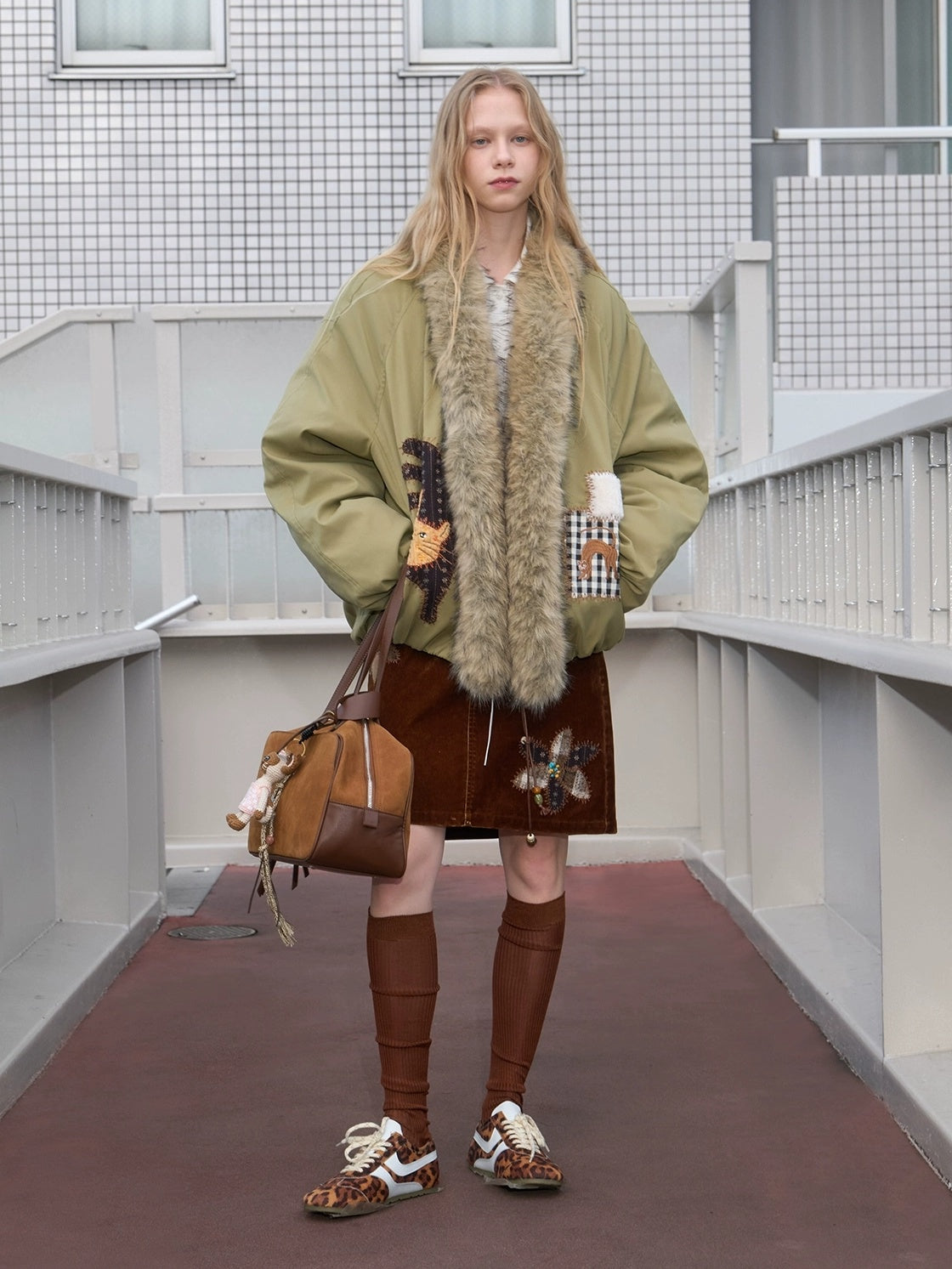 OuttheBlue Warm 90 Percent White Duck Down Straight Patch Applique Pale Green Down Jacket