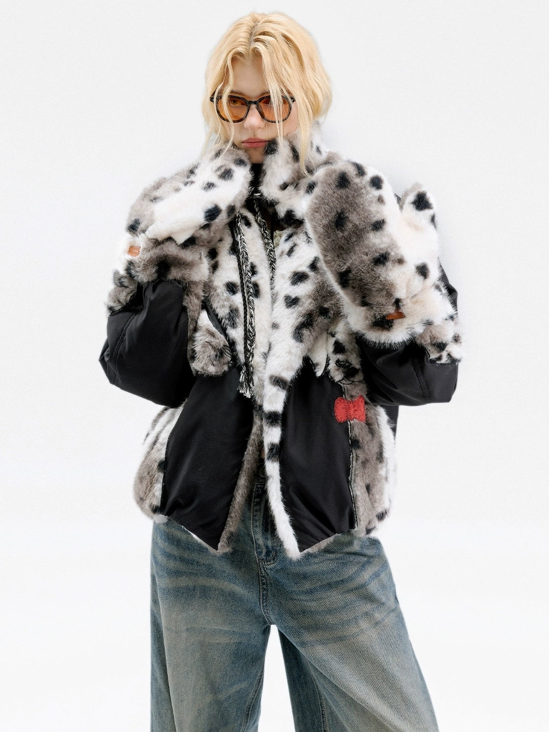 OuttheBlue Warm Thick Polyester Full Coverage Mitten Unisex Ski Leopard Gloves Accessories