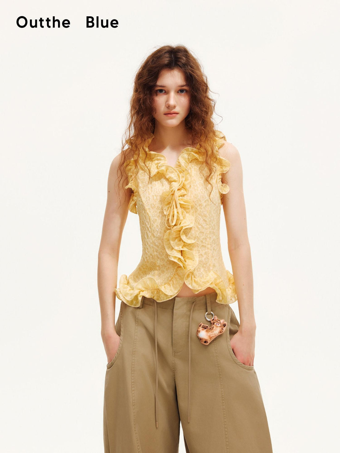 OuttheBlue Warm Yellow Ruffle Edge V-neck Slimming Cropped Women&
