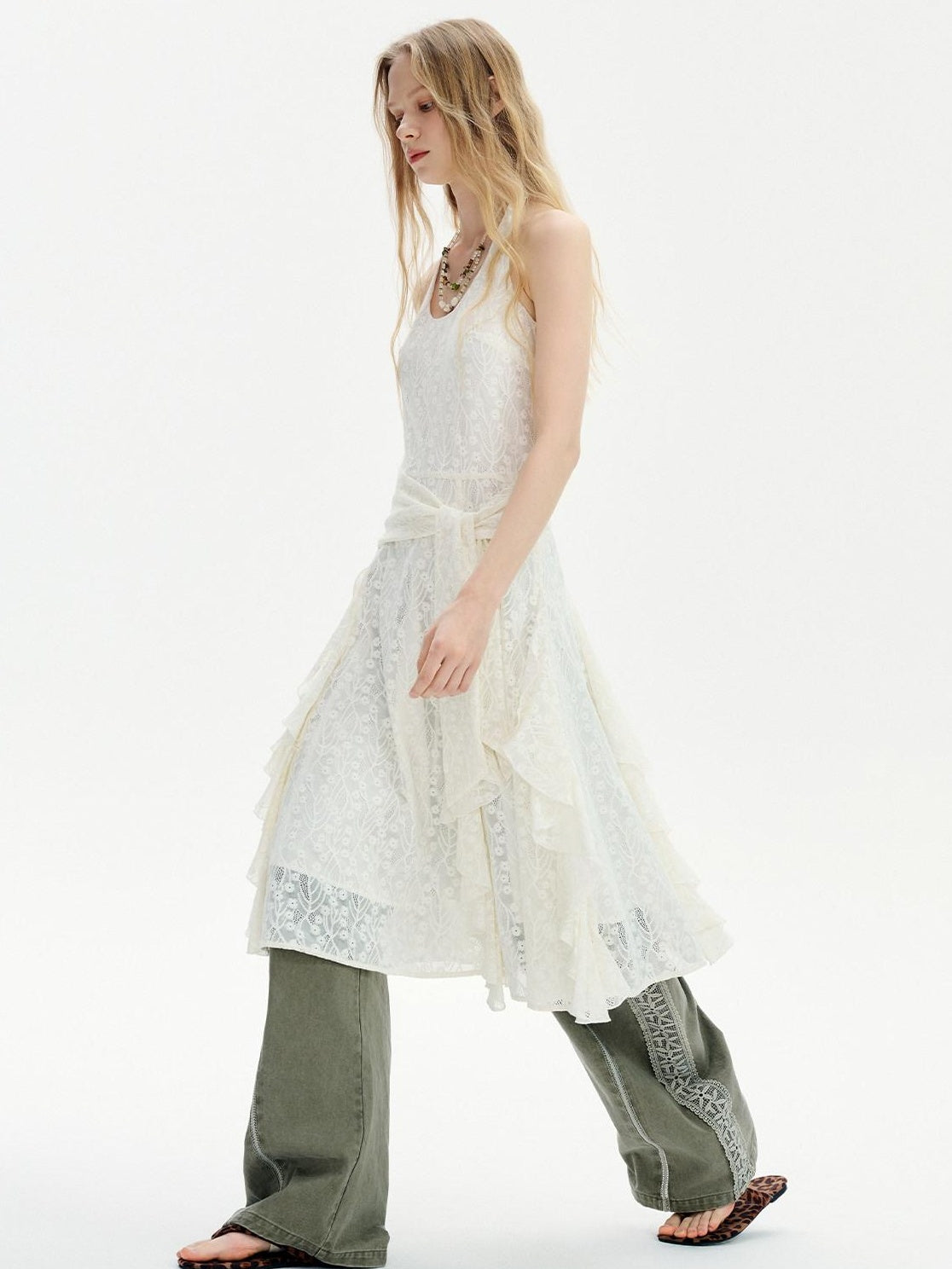 OuttheBlue Washed Green Pure Cotton Lace Trim Loose Curved Leg Natural Waist Pocket Pants