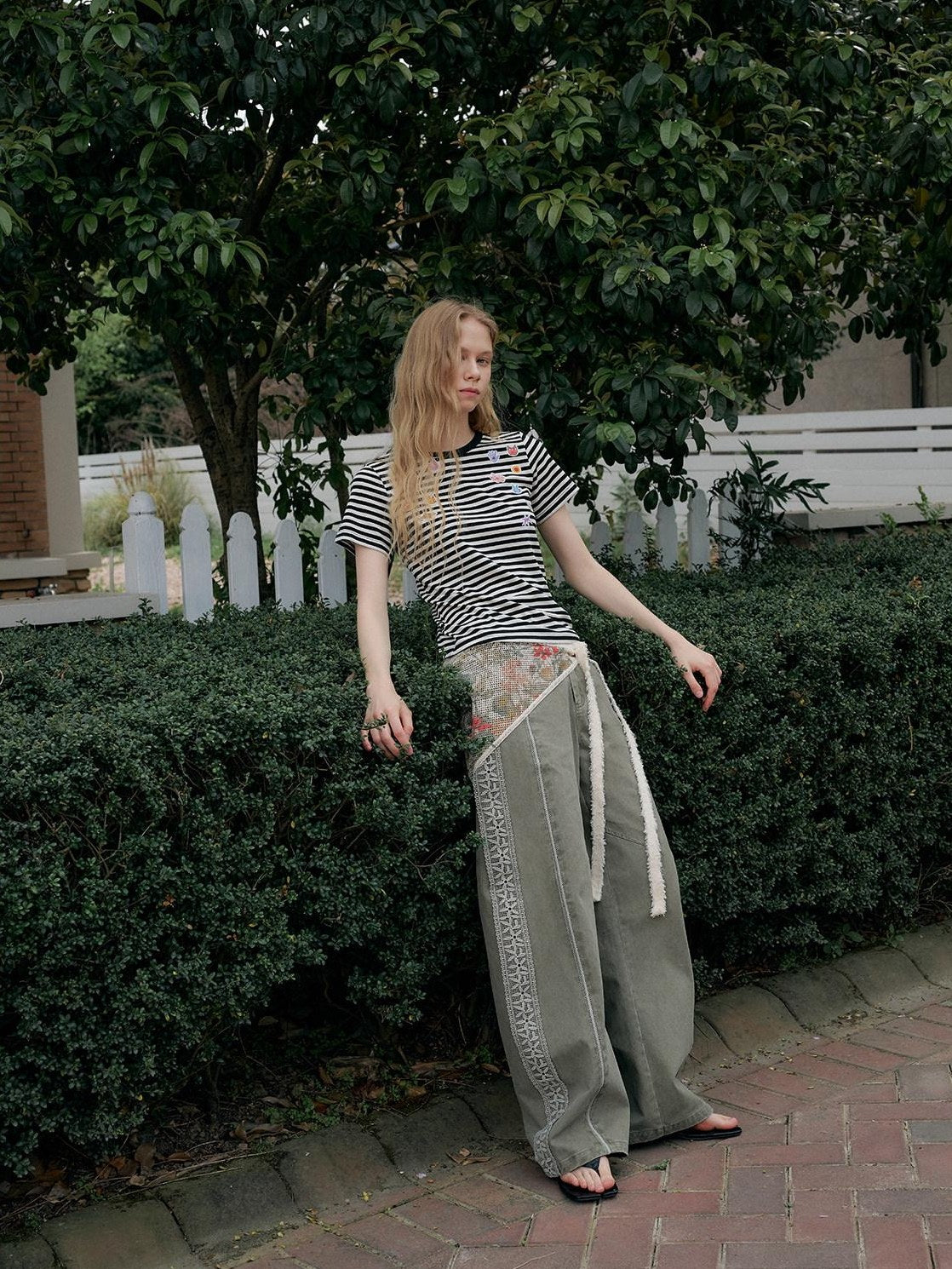 OuttheBlue Washed Green Pure Cotton Lace Trim Loose Curved Leg Natural Waist Pocket Pants