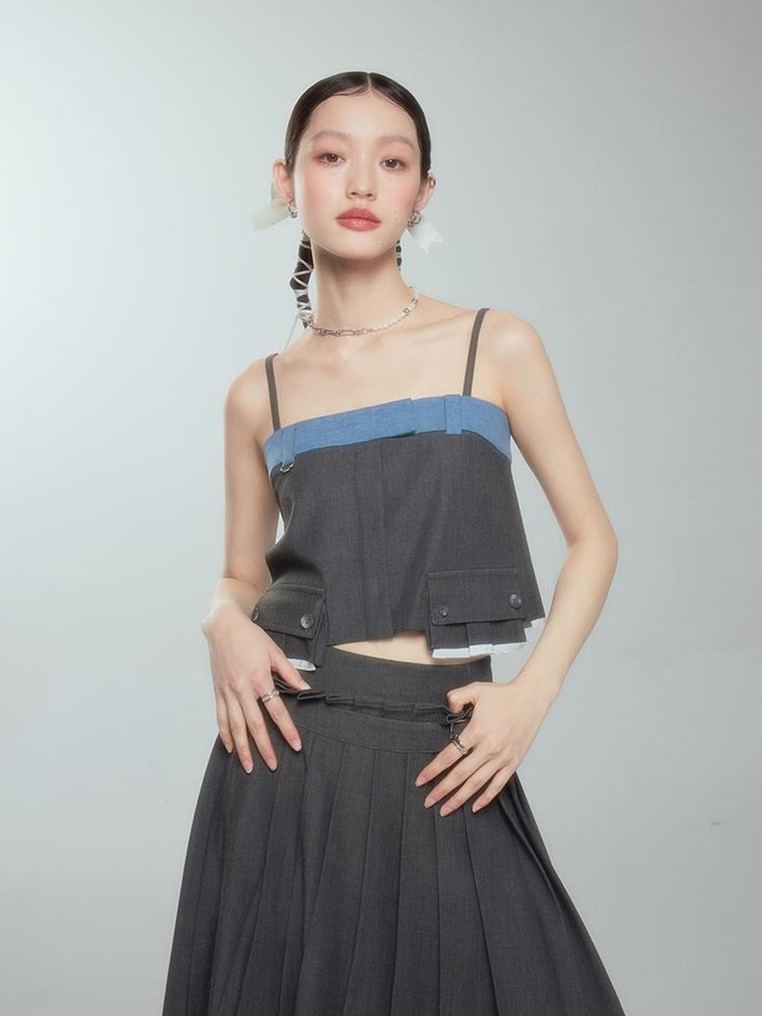 DIDDI MODA Oversized H Silhouette Waistband Short Jumpsuit With Lace Hem