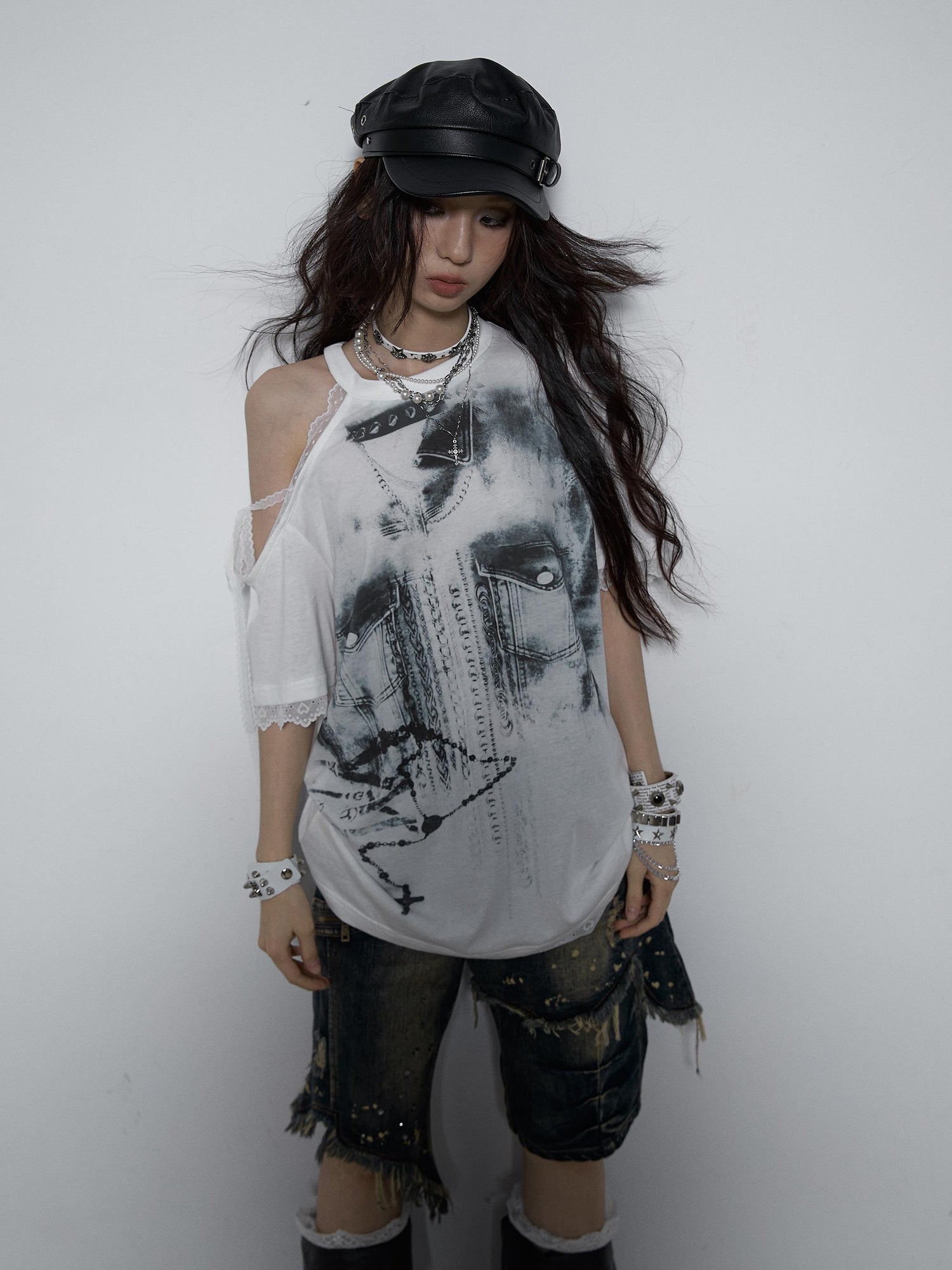 NO ROMANCE Oversized Off Shoulder Lace Print Summer T-Shirt Women