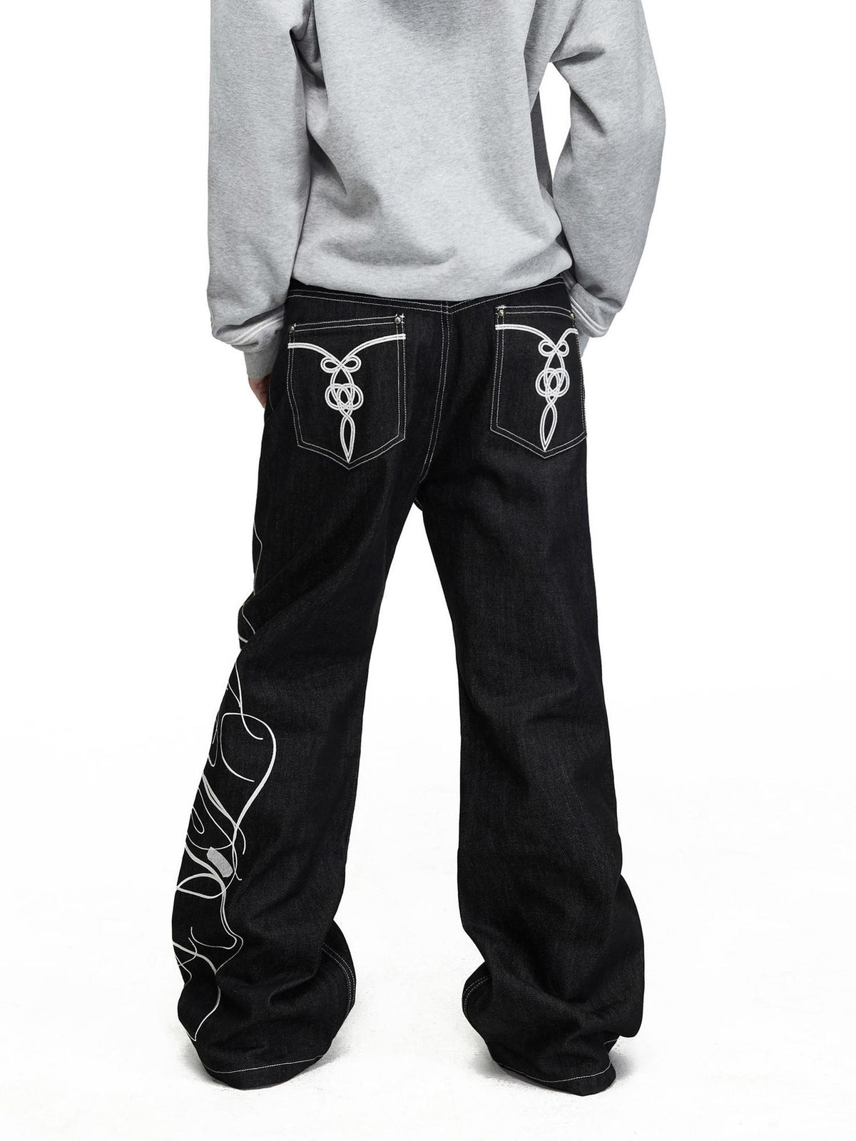 PEOPLESENSE Embroidered Chinese Knot Raw Denim Women&