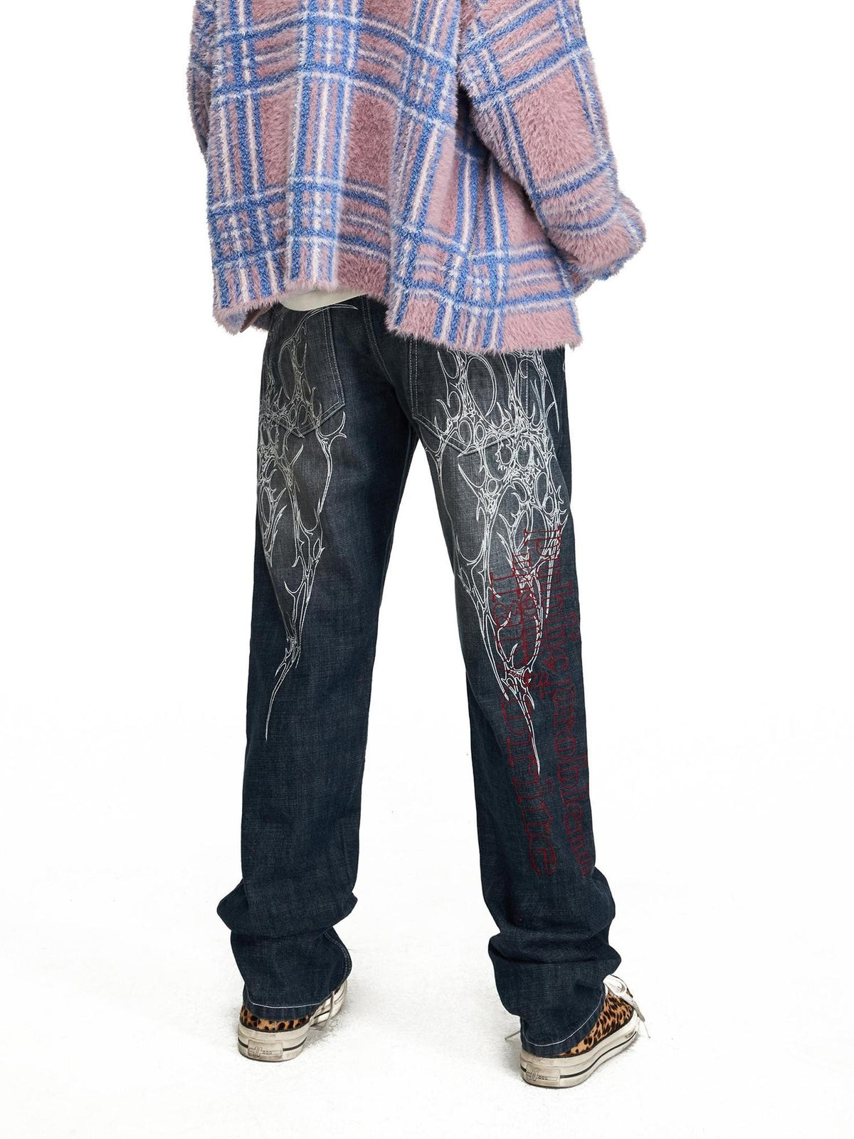 PEOPLESENSE Knight Pattern Distressed Thorn Embroidered Women&