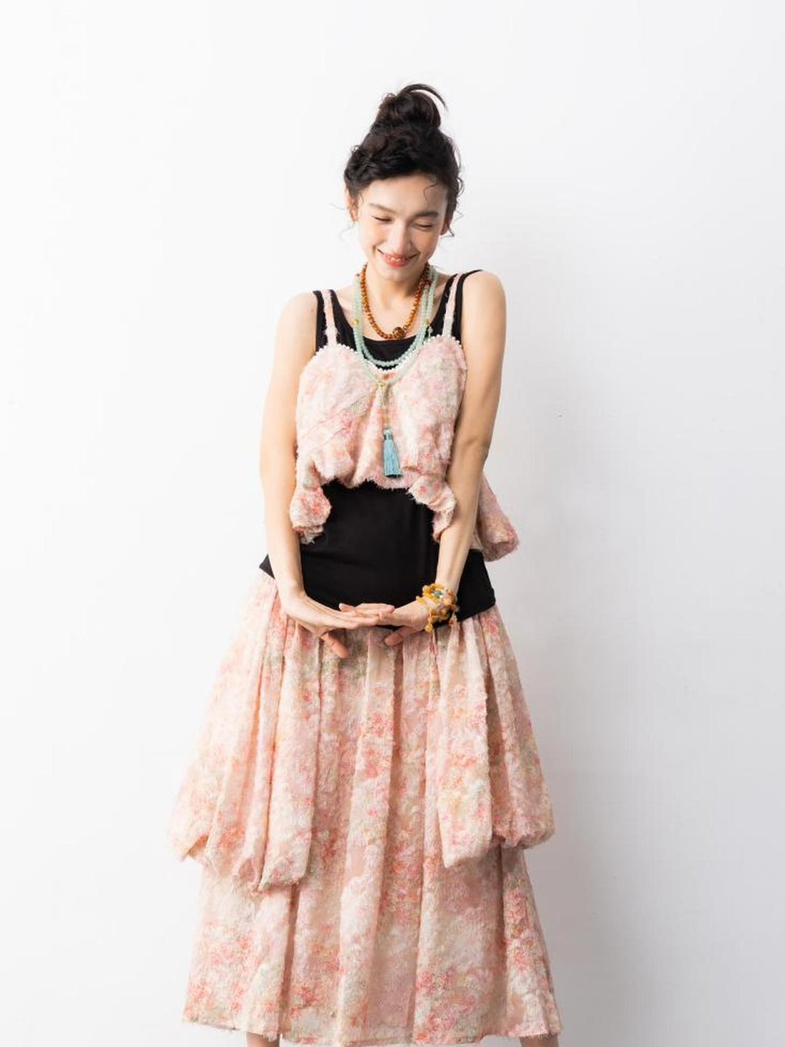Sweet Mi Pearl Tassel Jacquard Butterfly Sling Dress Set