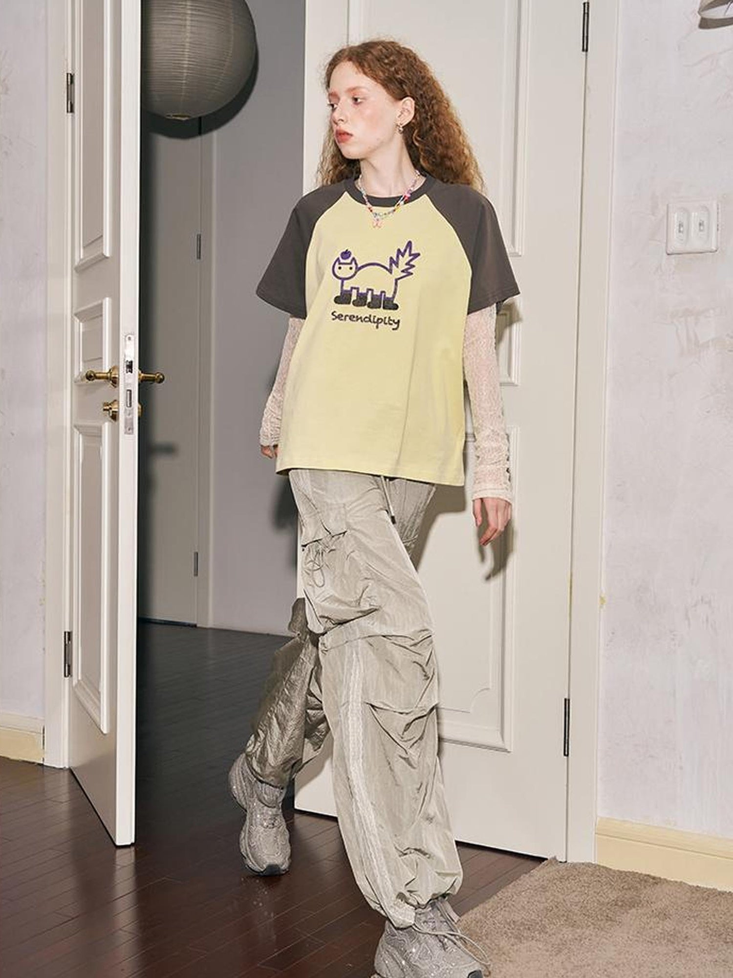 DIDDI MODA Playful Colorblock Cartoon Toothbrush Embroidery Cotton Tee