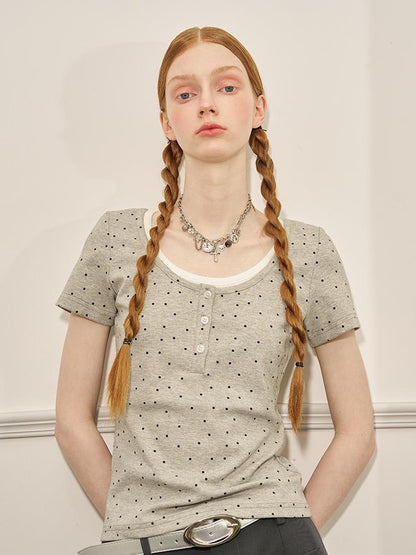 DIDDI MODA Polka Dot Mock Neck Contrast Trim Fitted Tee