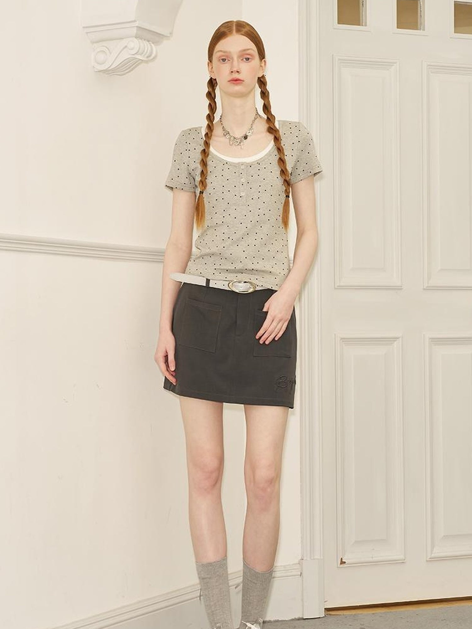 DIDDI MODA Polka Dot Mock Neck Contrast Trim Fitted Tee