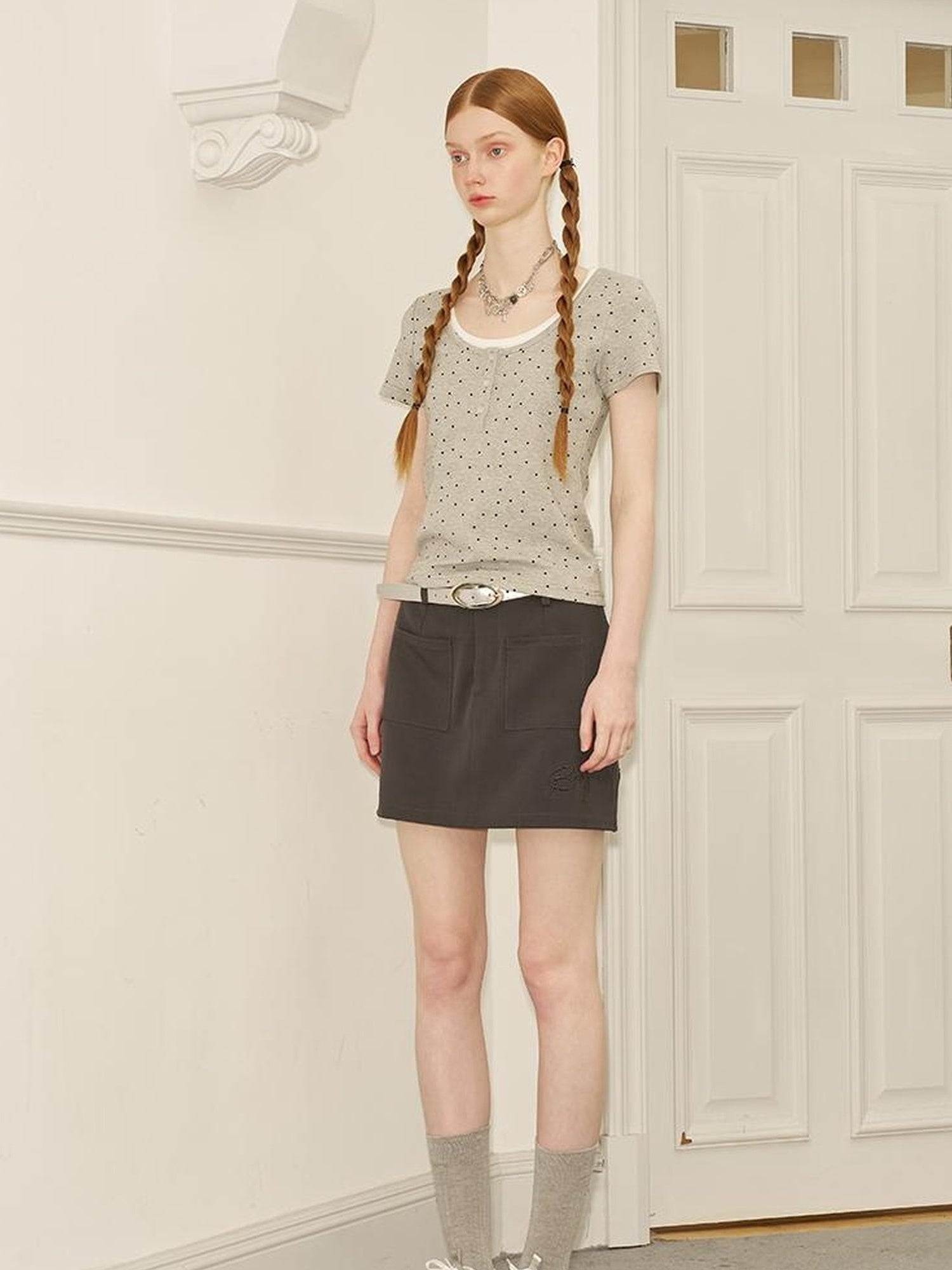 DIDDI MODA Polka Dot Mock Neck Contrast Trim Fitted Tee