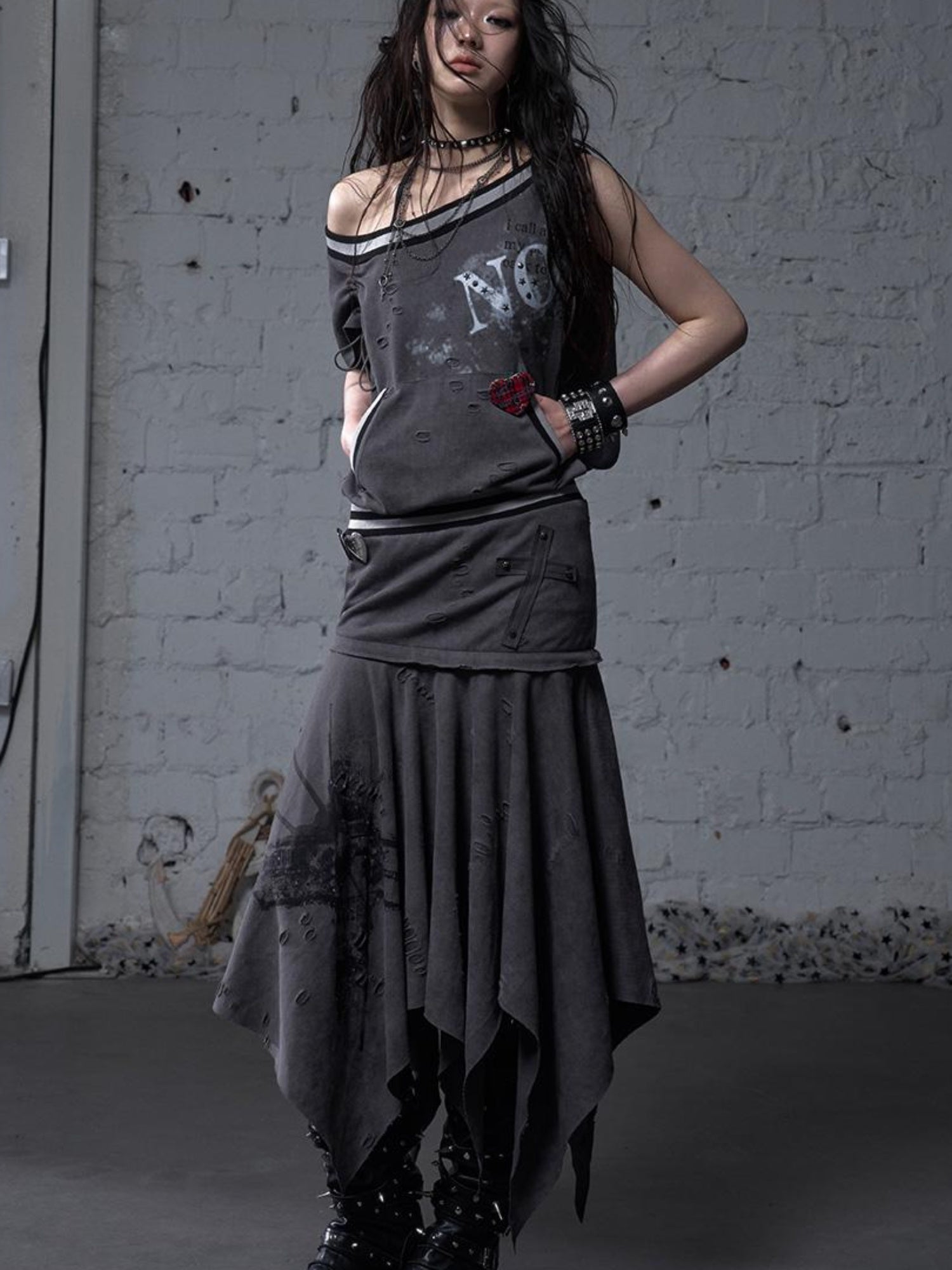 NO ROMANCE Punk Detachable Hem Sleeveless Bodycon Dress