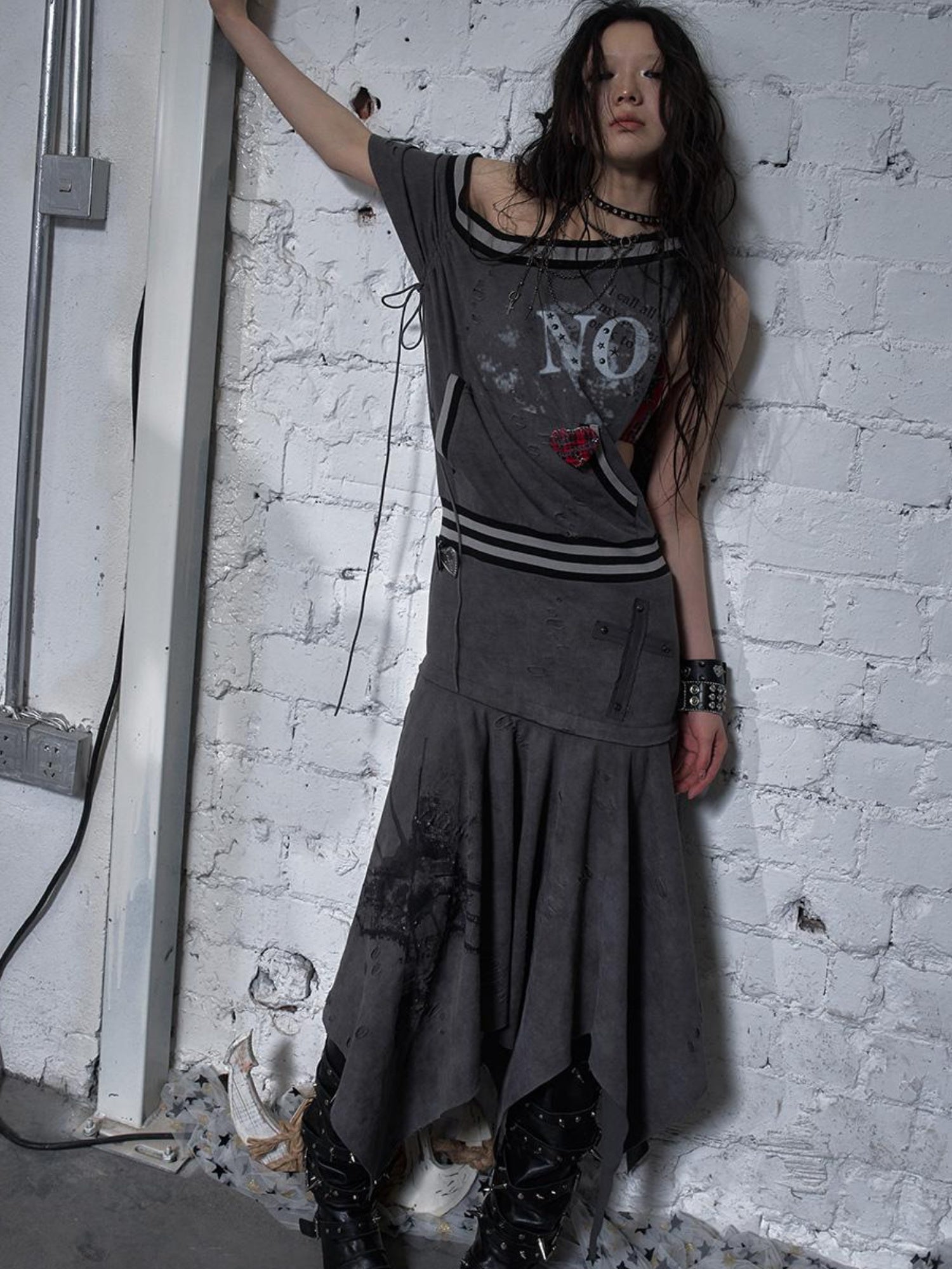 NO ROMANCE Punk Detachable Hem Sleeveless Bodycon Dress