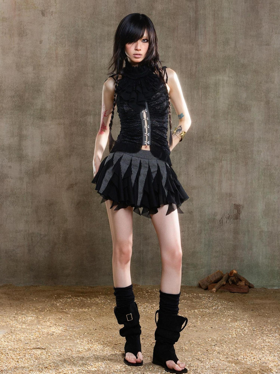 ARIADNAw Punk Gothic Pleated Asymmetrical Low Waist Skirt
