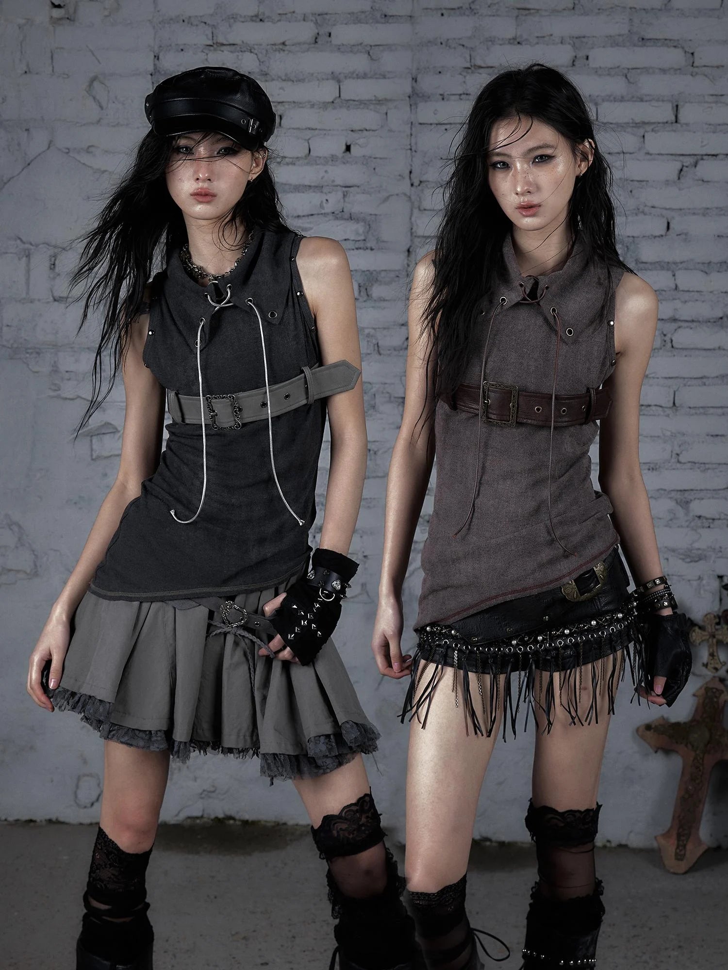 Punk Knit Sleeveless Top With Belt &amp; Lapel Design T-Shirt