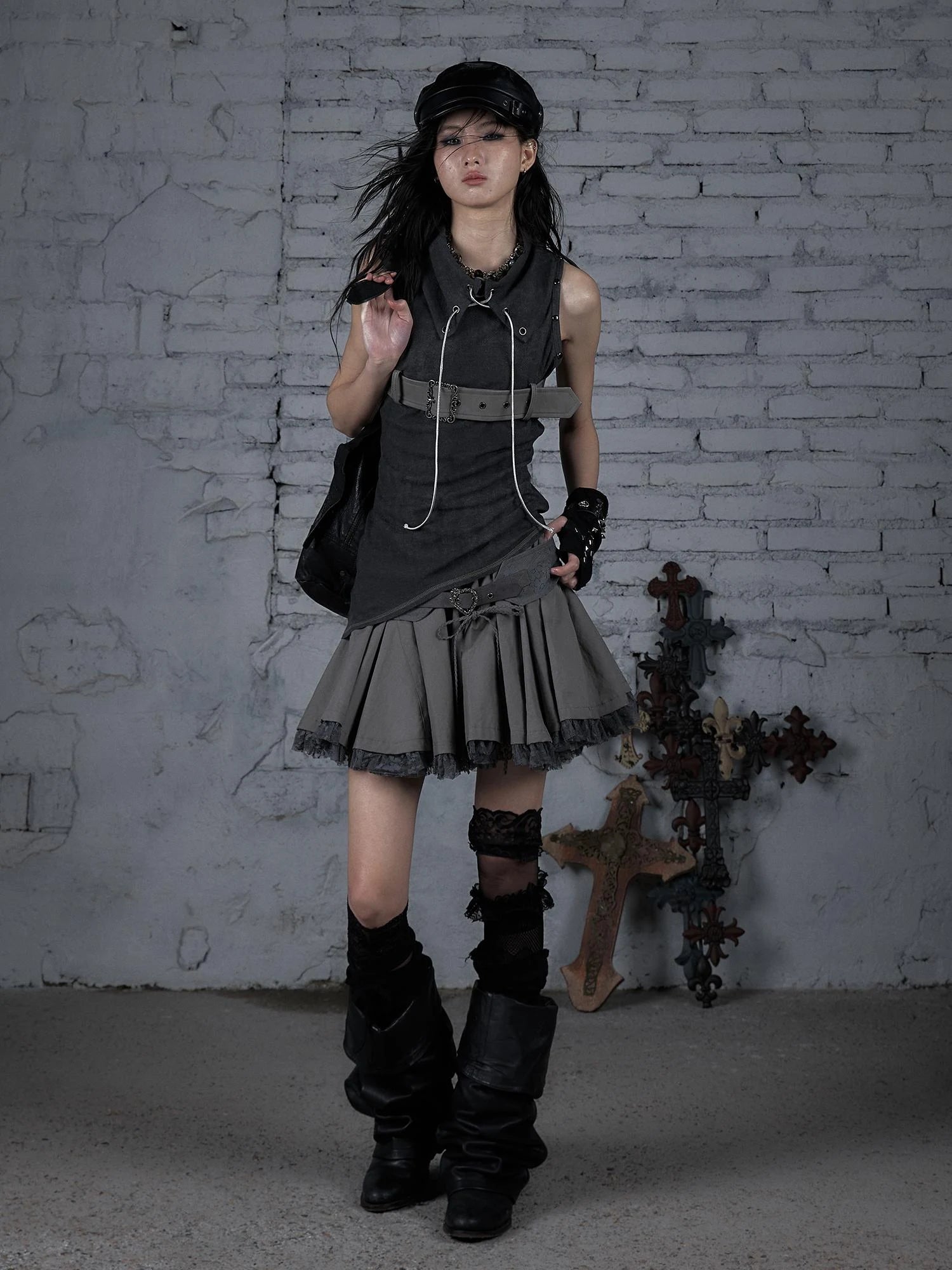 Punk Knit Sleeveless Top With Belt &amp; Lapel Design T-Shirt