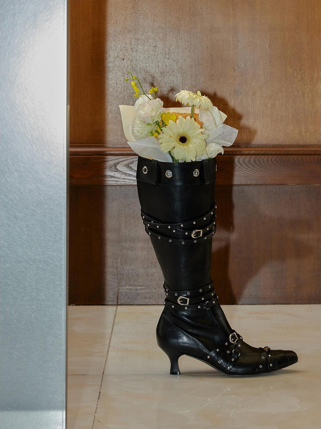 2th Desire Punk Lace-Up Eyelet Rivet Knee High Combat Boots