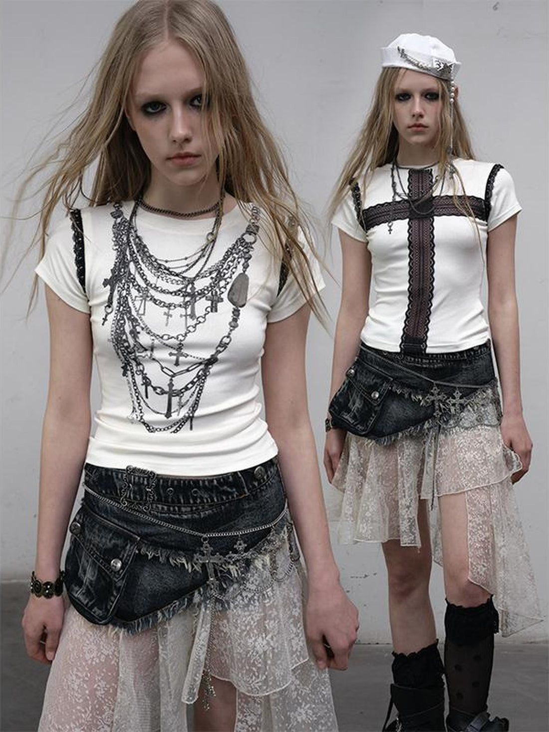 NO ROMANCE Punk Print Lace Trim Slim Stretch Two-Way T-Shirt