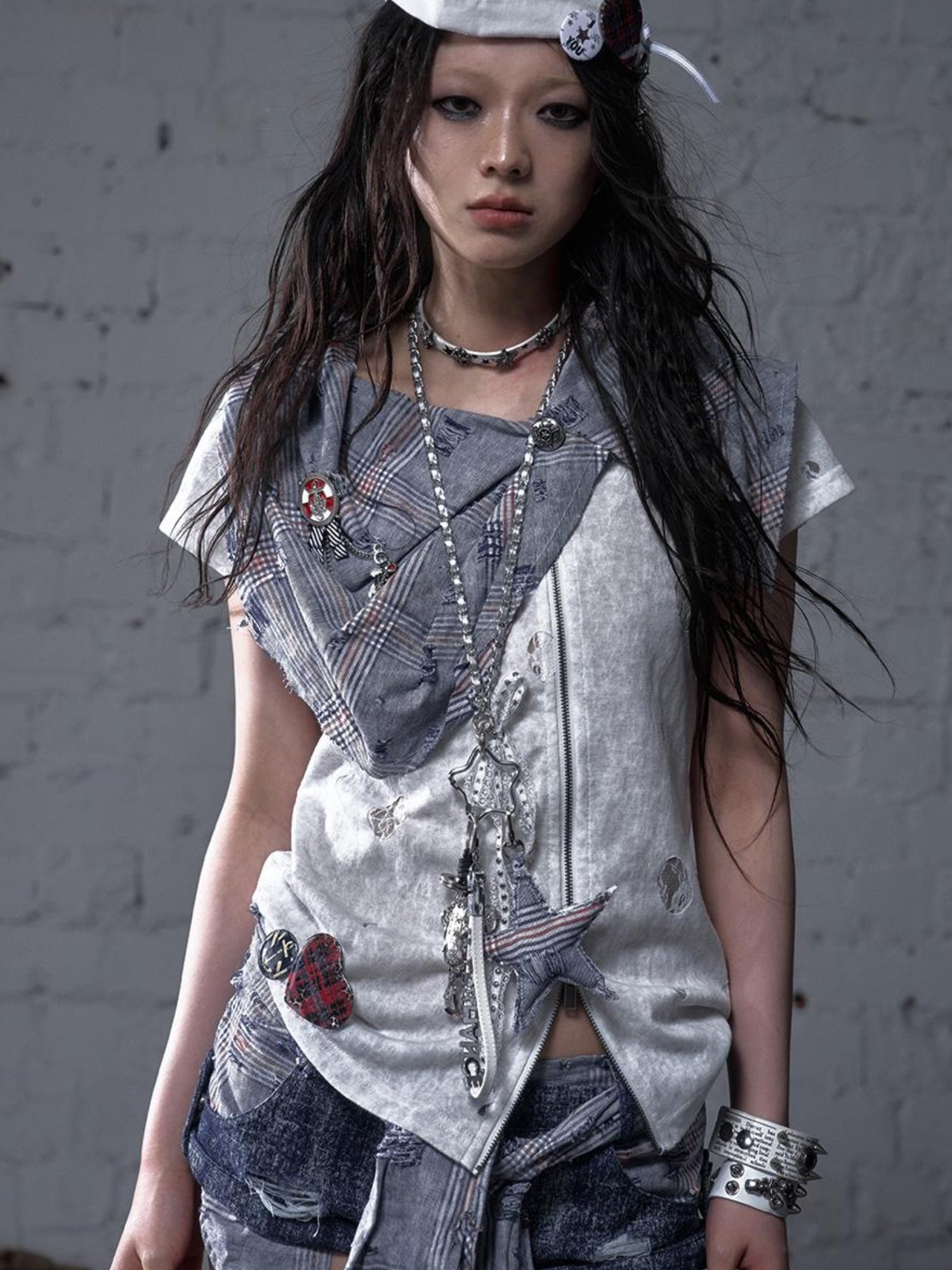 NO ROMANCE Punk Rock Star Lace Rhinestone Keychain Necklace Waistchain