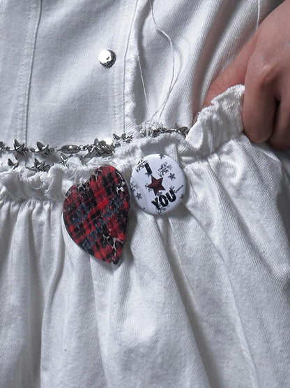 Punk Rock Vintage Metal Pin Badge With Edgy Design