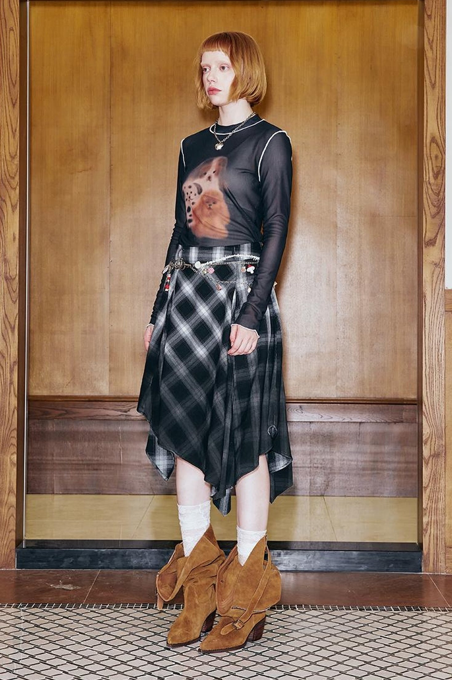 DIDDI MODA Puppy Print Sheer Black Tee