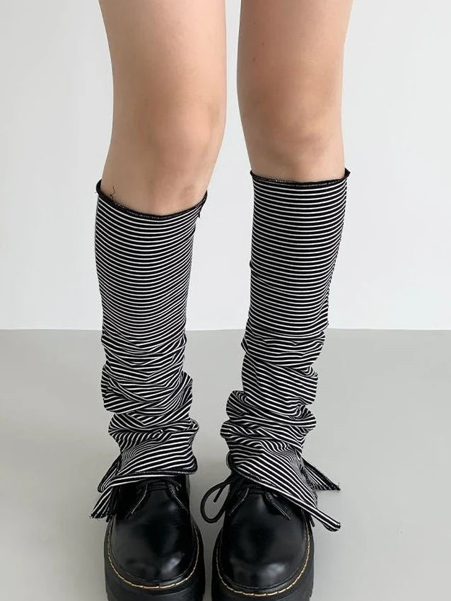 Purple Black Slit Casual Socks With Taro Stripe Socks