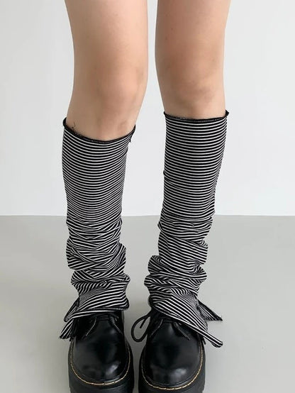 Purple Black Slit Casual Socks With Taro Stripe Socks