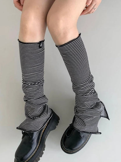 Purple Black Slit Casual Socks With Taro Stripe Socks