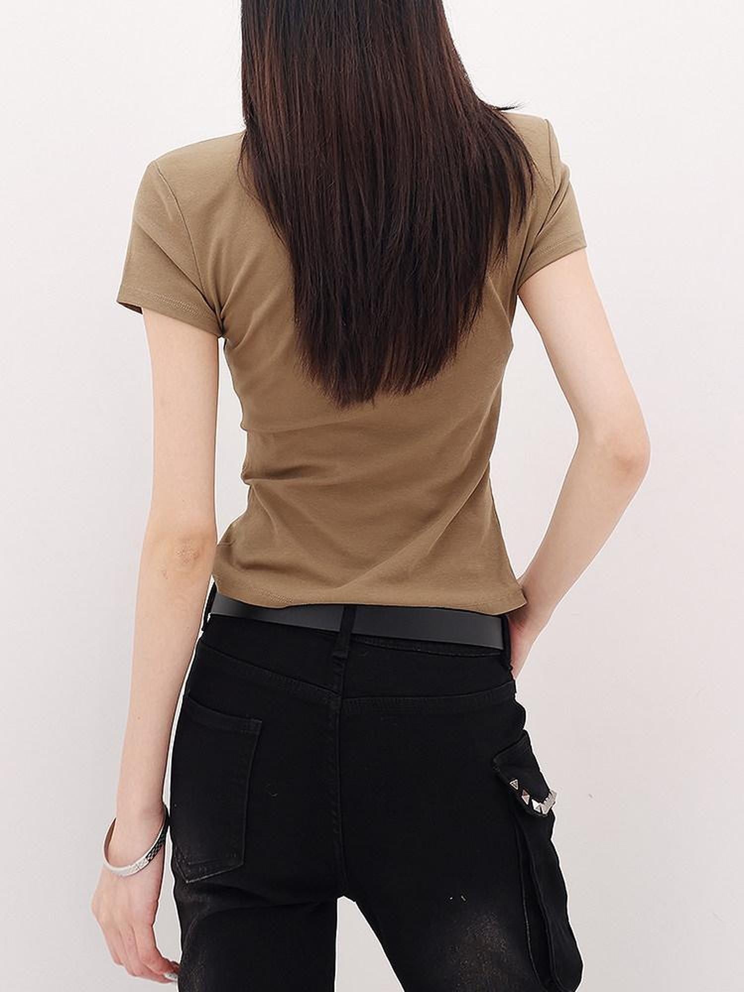 QIUQIU STUDIO American Abs Print Set In Shoulder Slim Fit Women&