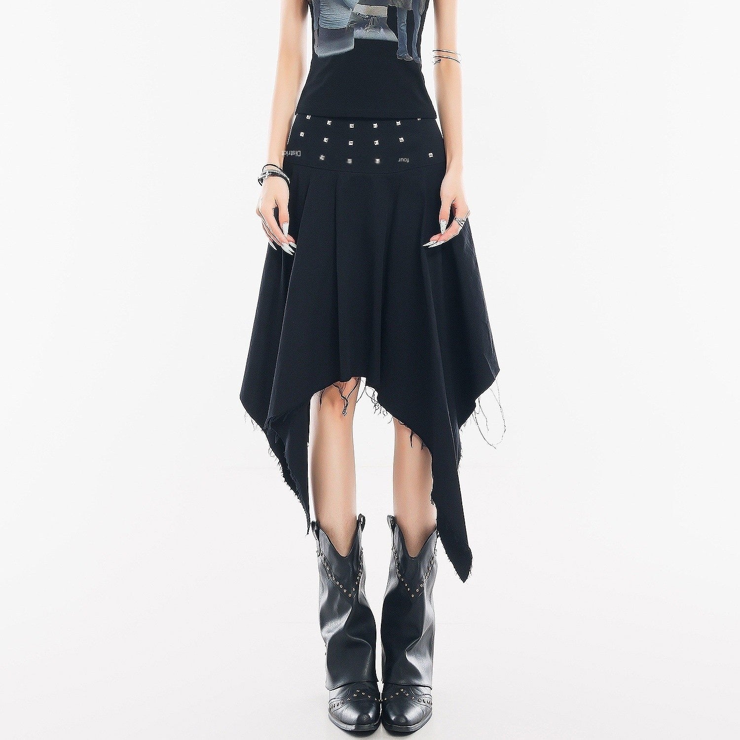 QIUQIU_STUDIO_Black_Asymmetrical_Irregular_Hem_Slim_Fit_A_Line_Women&