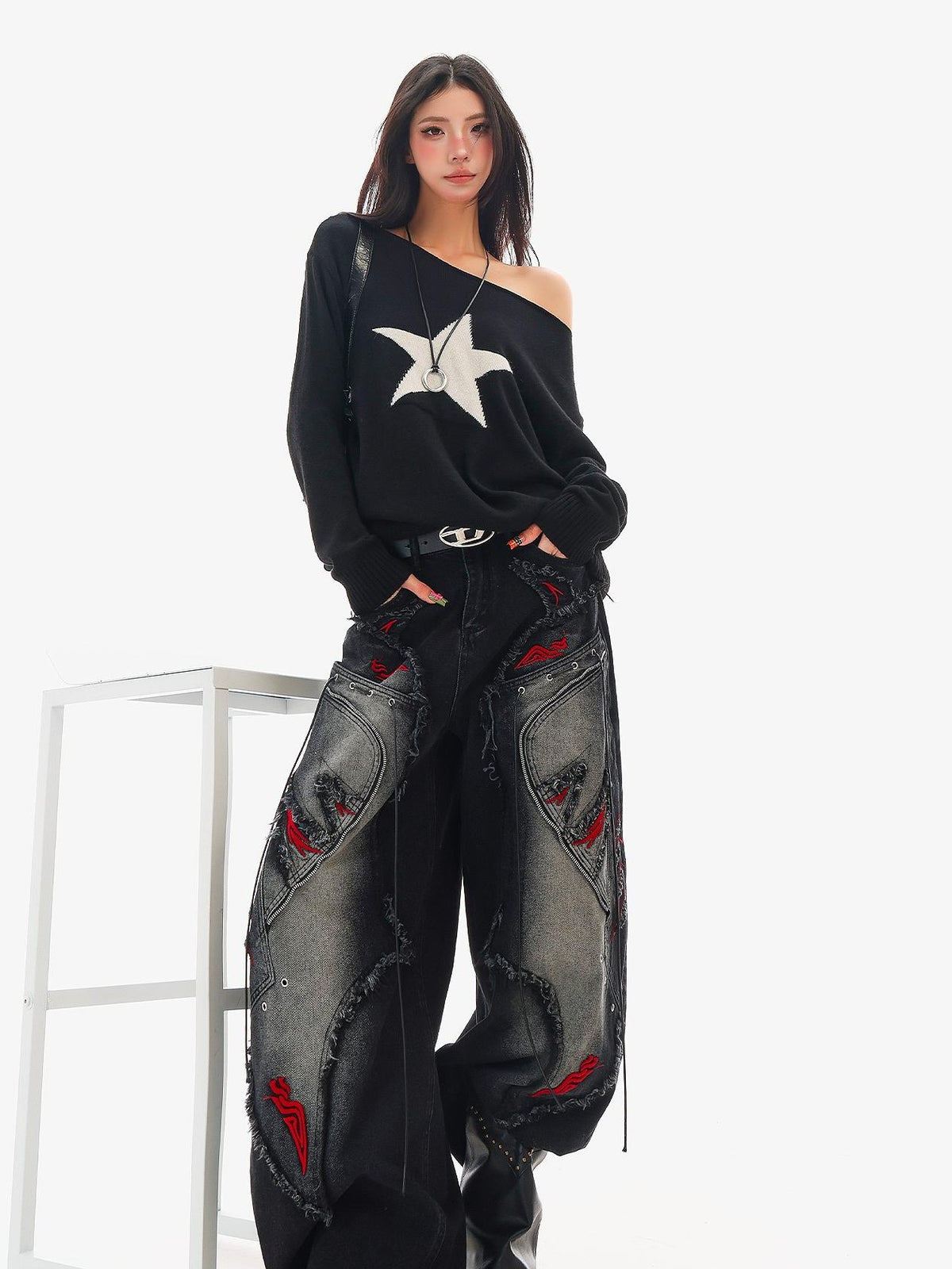 QIUQIU STUDIO Black Frayed Raw Edge Spliced Curved Women&