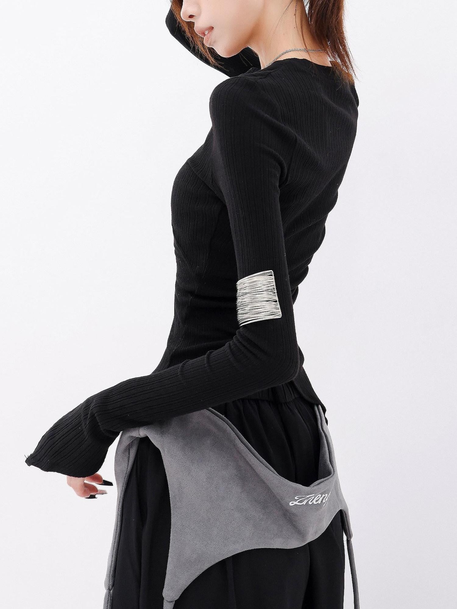 QIUQIU STUDIO Black Irregular Hem Ribbed Knit Women&